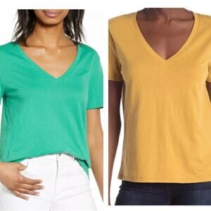 Bundle of Two B.P. Nordstrom V Neck T-Shirts Size XS NWT
